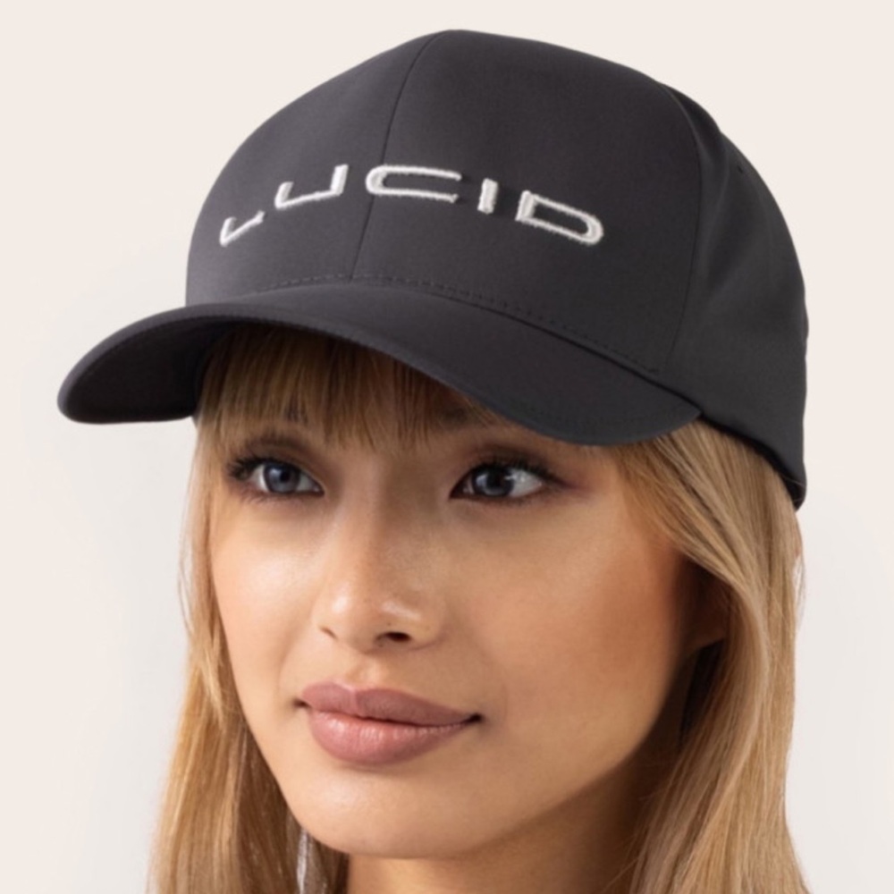 Lucid motors fitted charcoal cap L/XL - Picture 2 of 3